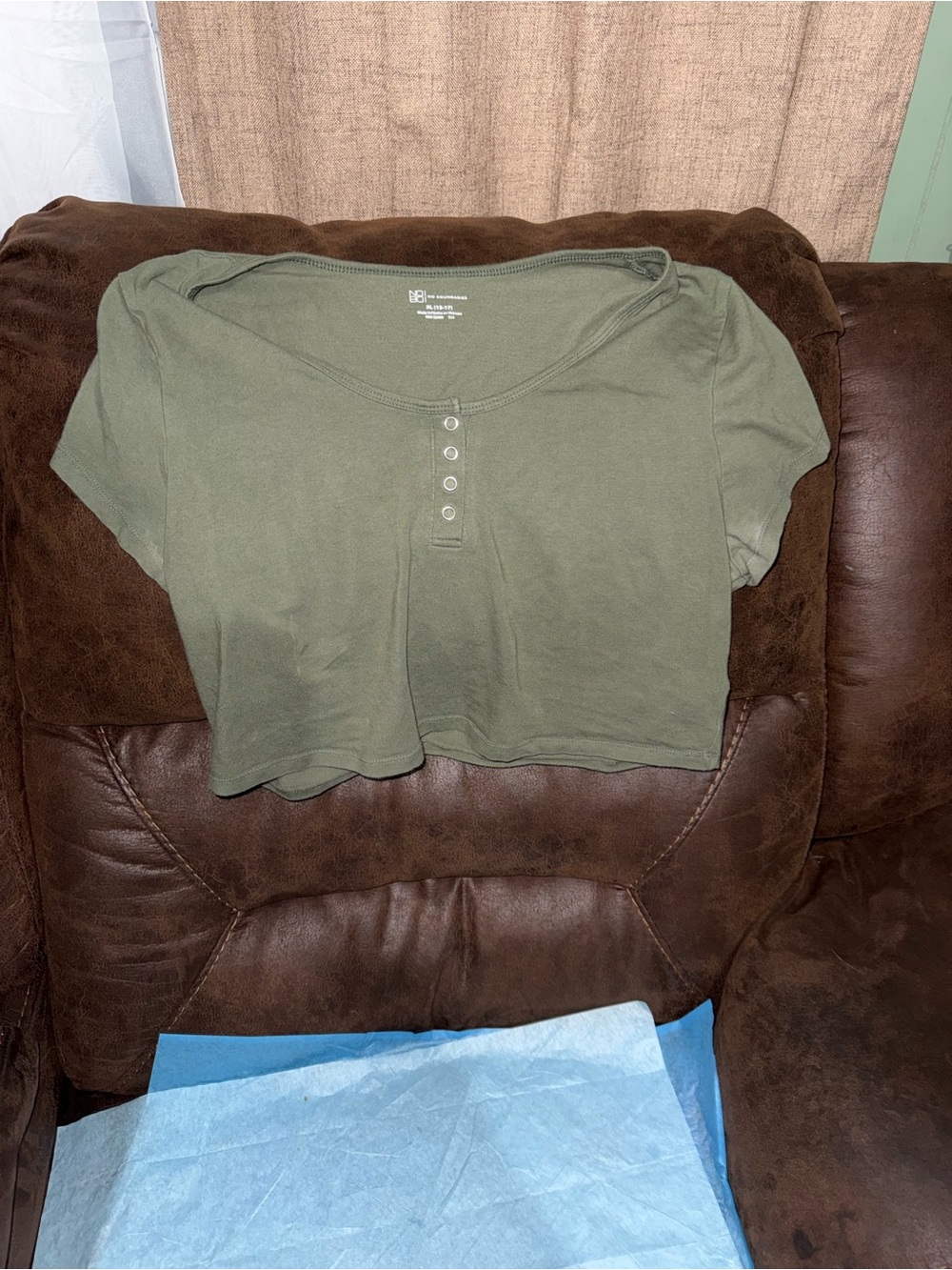 No Boundaries Olive Green Cropped Henley Top